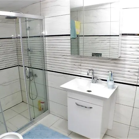 Oender Villa *