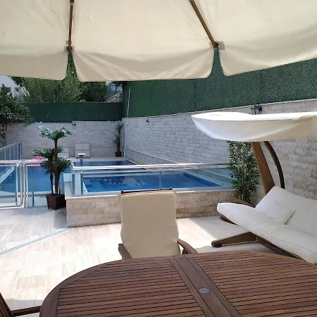 Oender * Cesme